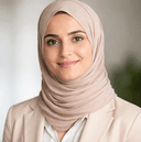 Dr. Anna Kowalski - Academic Writer